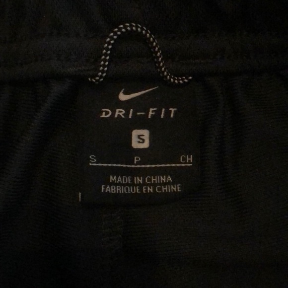 Boys Nike dri fit pants size small - Picture 3 of 3